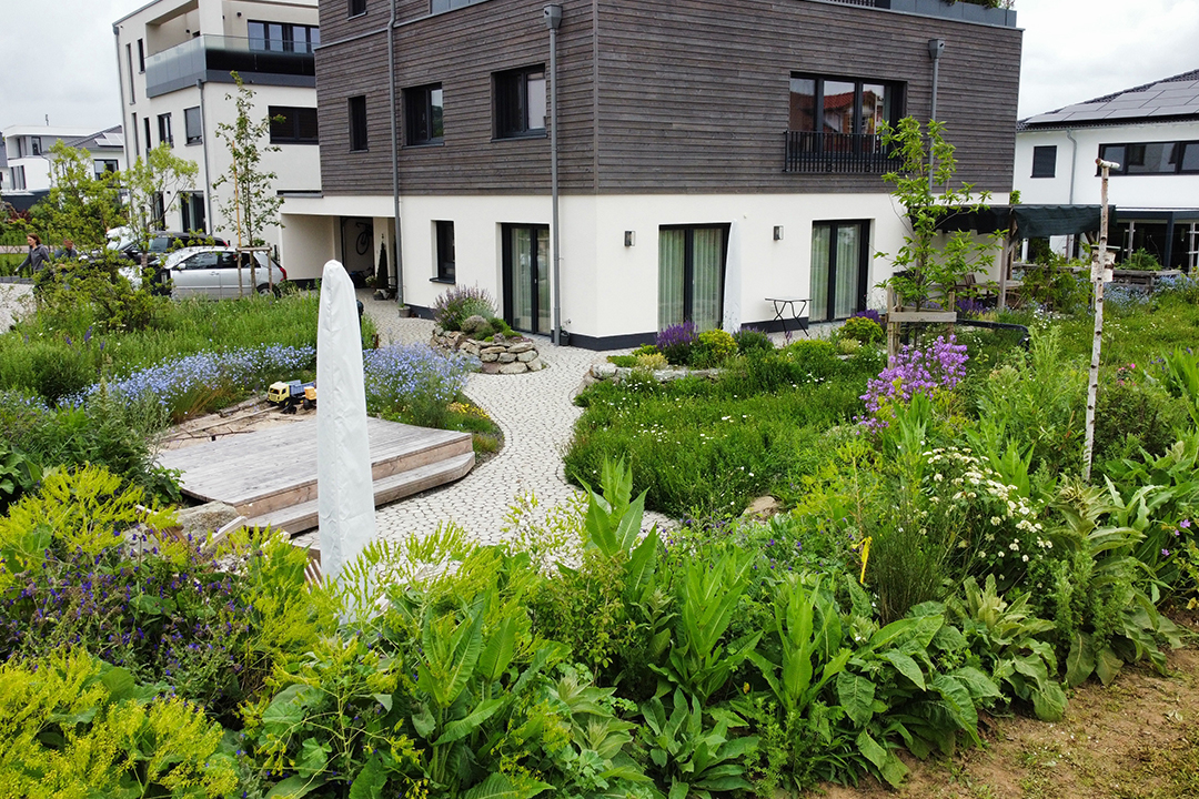 Privatgarten Bad Nauheim - nachher