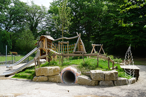 Spielplatz Roter Hang Kronberg
